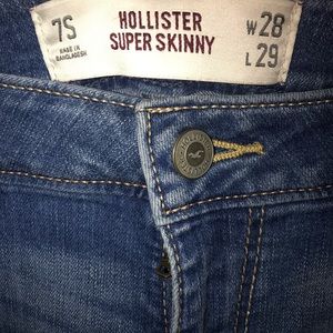Hollister jeans!
